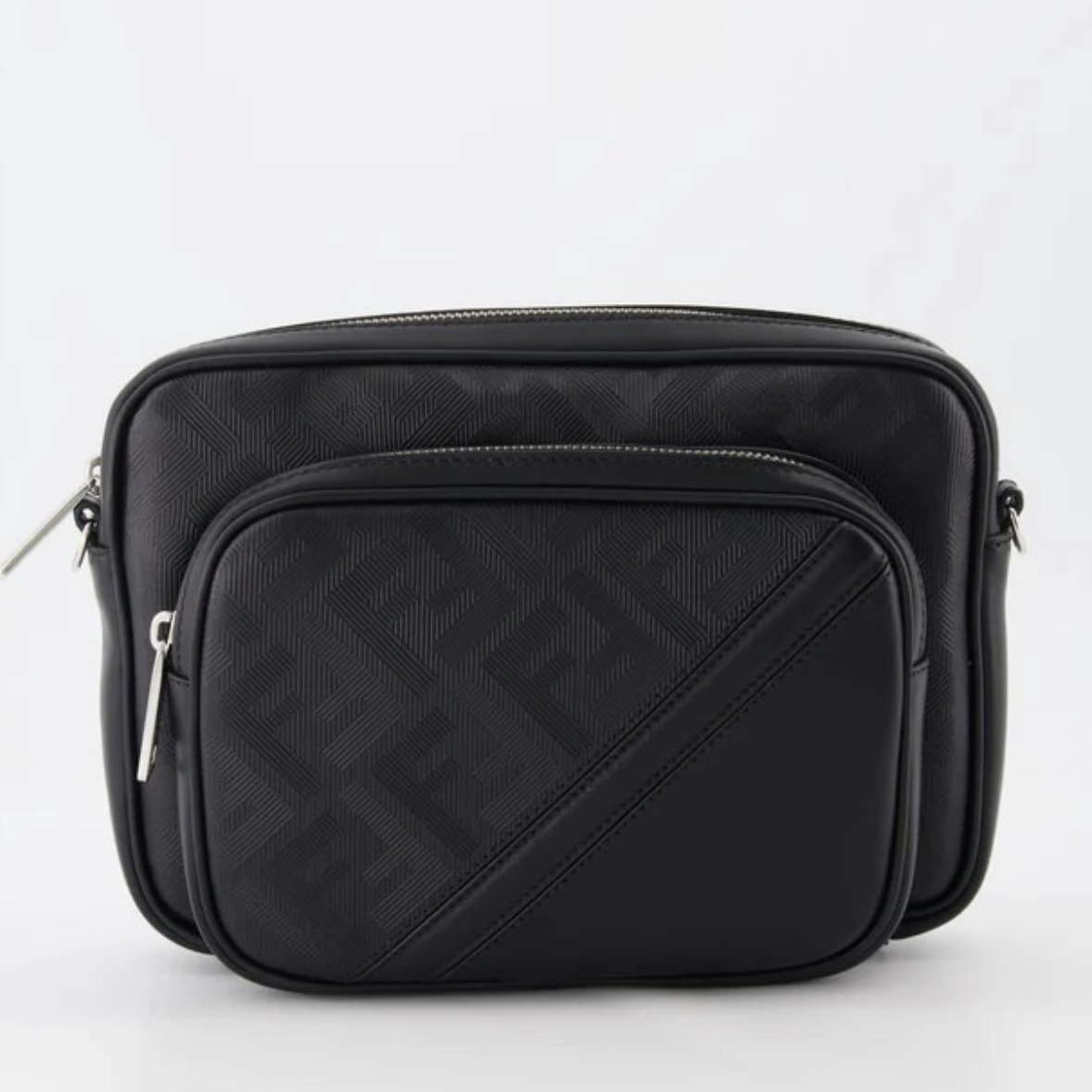 【送料関税込】FENDI ダイアゴナル デュオ カメラケース