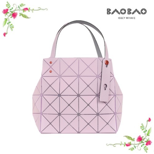 トートバッグ ISSEY MIYAKE 25SS LIGHT PINK CARAT LARGE MAT TOTE BAG