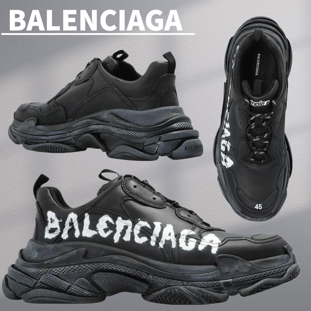【BALENCIAGA】トリプルSペイントロゴ スニーカー Black/White