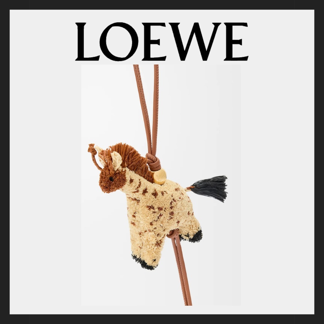 新作！【LOEWE】キリンチャーム☆直営店買付