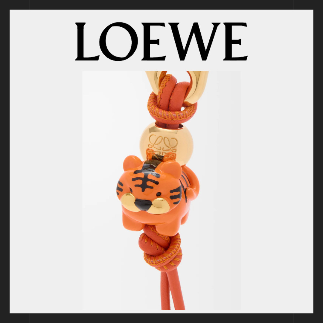 新作！【LOEWE】タイガーダイスチャーム☆直営店買付