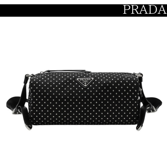 関税込★VIP価格【PRADA】スタッズ付 Re-Nylon バッグ