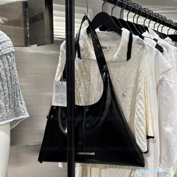 KIMMATIN☆SPLIT LEATHER TRIANGLE BAG