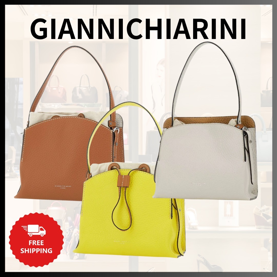 『GIANNI CHIARINI』 アジア ロゴ プリント トートバッグ
