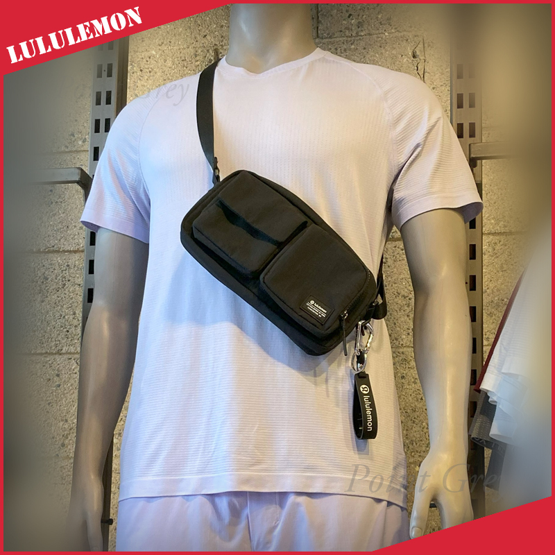 lululemon☆ 機能的カジュアル・ナイロン・クロスボディーバッグ