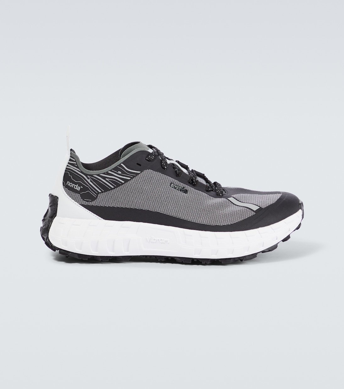 【Norda】 001 trail runningシューズ