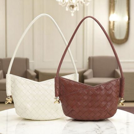 ホーボーバッグ BOTTEGA VENETA(ボッテガヴェネタ) - 海外通販の