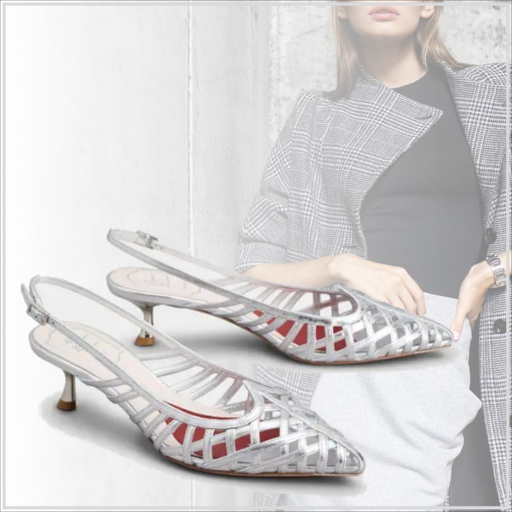 一目惚れ級【Roger Vivier】パンチング レザー ヒール パンプス