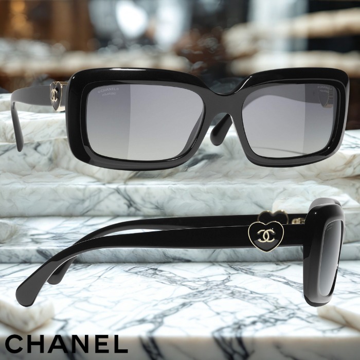 《日常の贅沢》【CHANEL】レクタングルサングラス