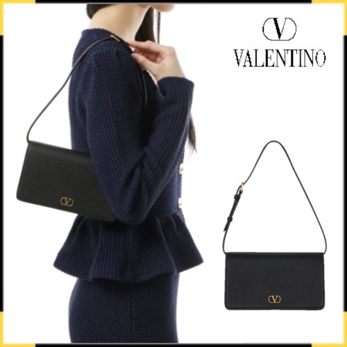 VALENTINO 25SS ブラックVロゴシグネチャーミニウォレットバッグ