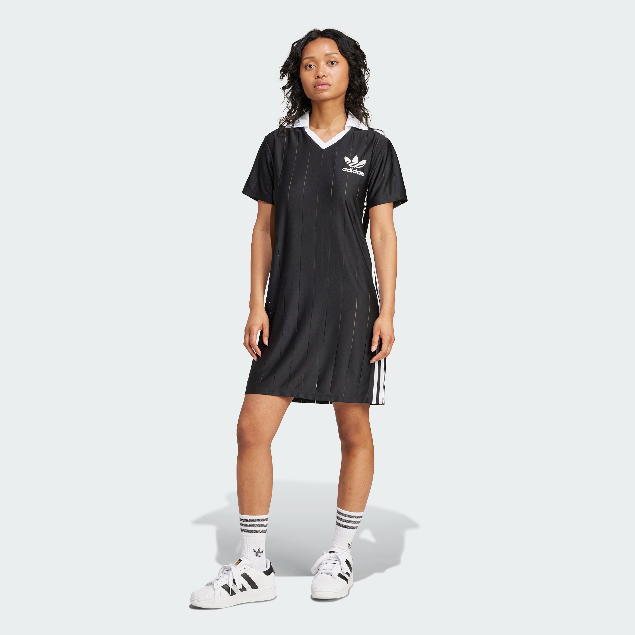 【Adidas コリア】 Adicolor 3-Stripes Pinstripe Dress