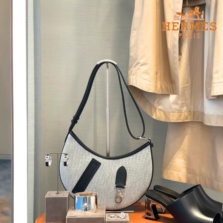 【上品】HERMES リトルホース キャンバス＆レザーバッグ