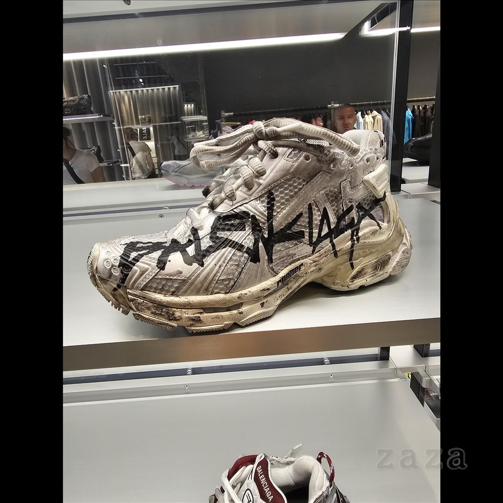 セール!!BALENCIAGA★スニーカー