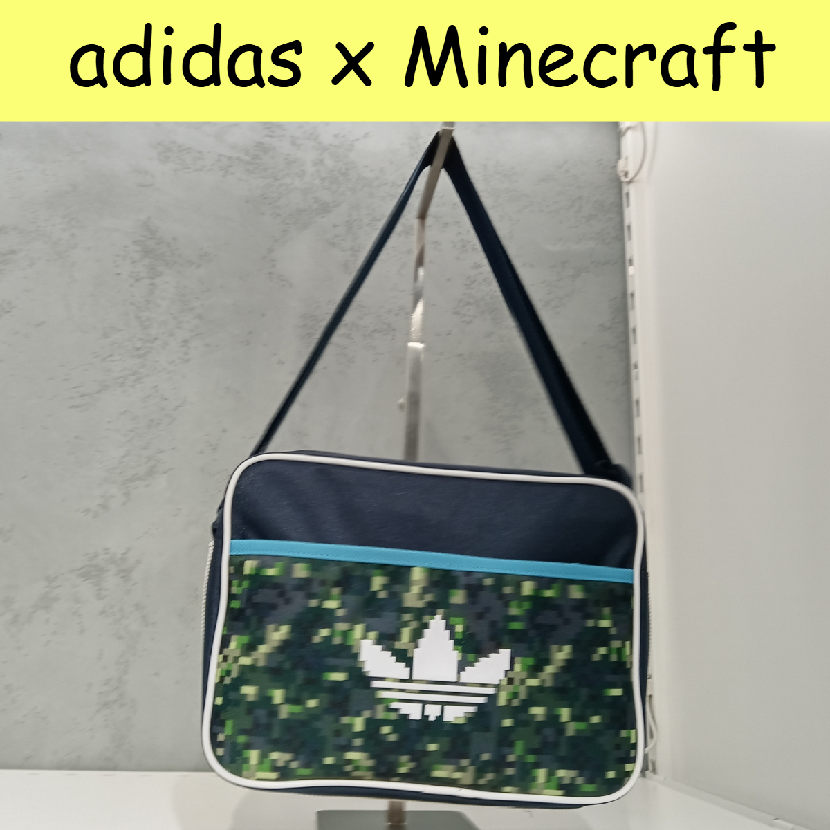 adidas x Minecraft★Classic Airliner Bag 人気コラボ 完売間近