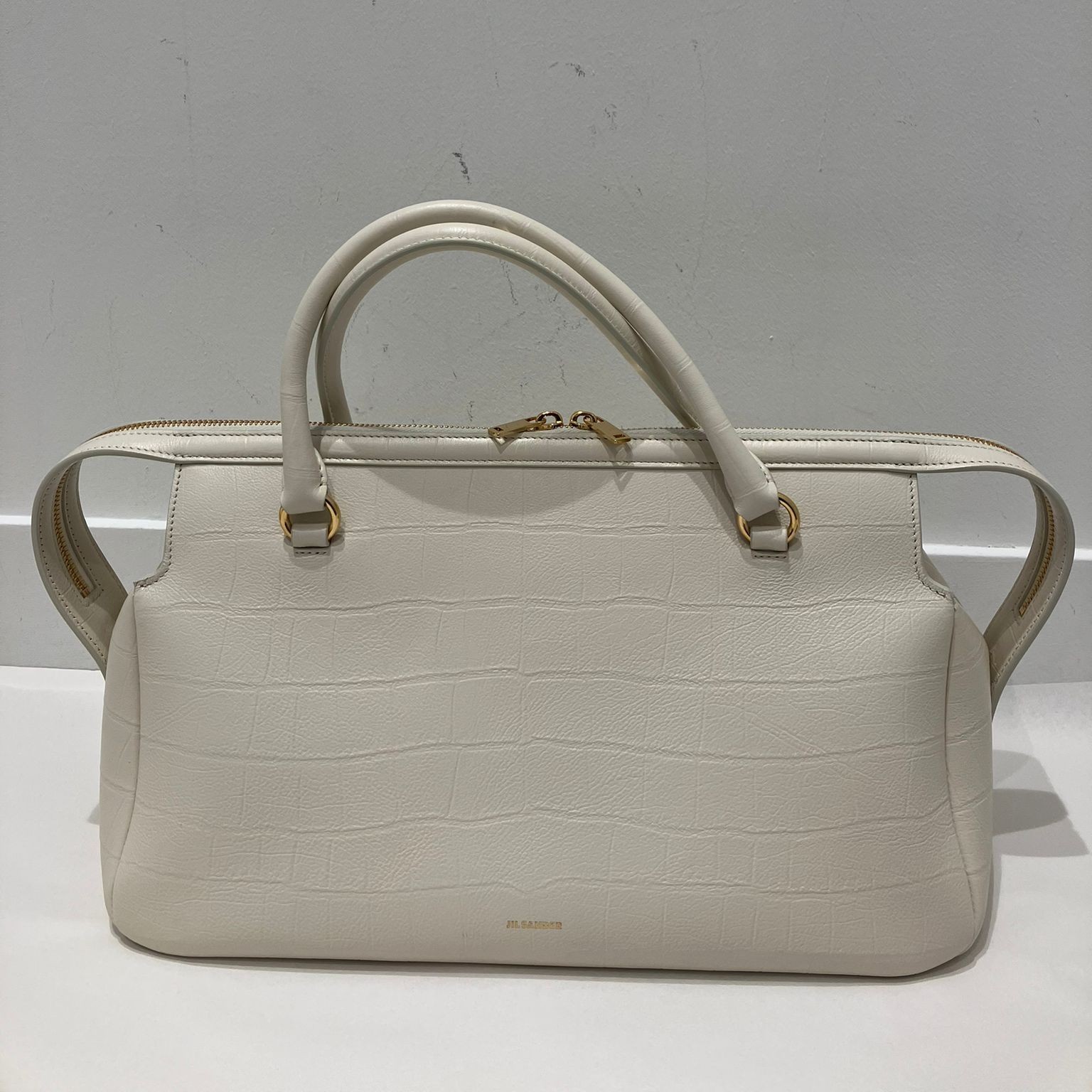 直営店☆JIL SANDER☆SALE! 美バッグ♪ロゴ 無地 ハンドバッグ