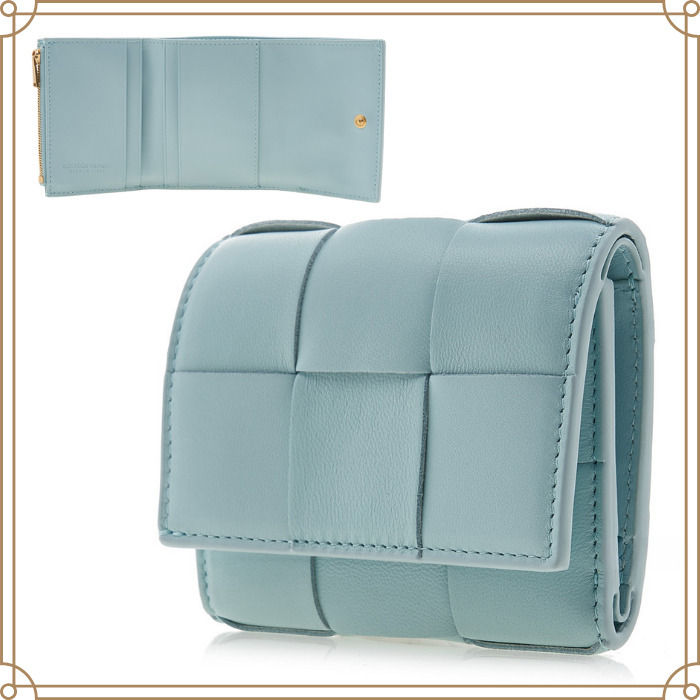 ■BOTTEGA VENETA■CASSETTEイントレチャートトリフォールド財布