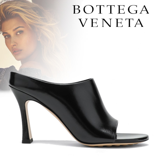 正規店買付【BOTTEGA VENETA】ブラック レザー ラナミュール
