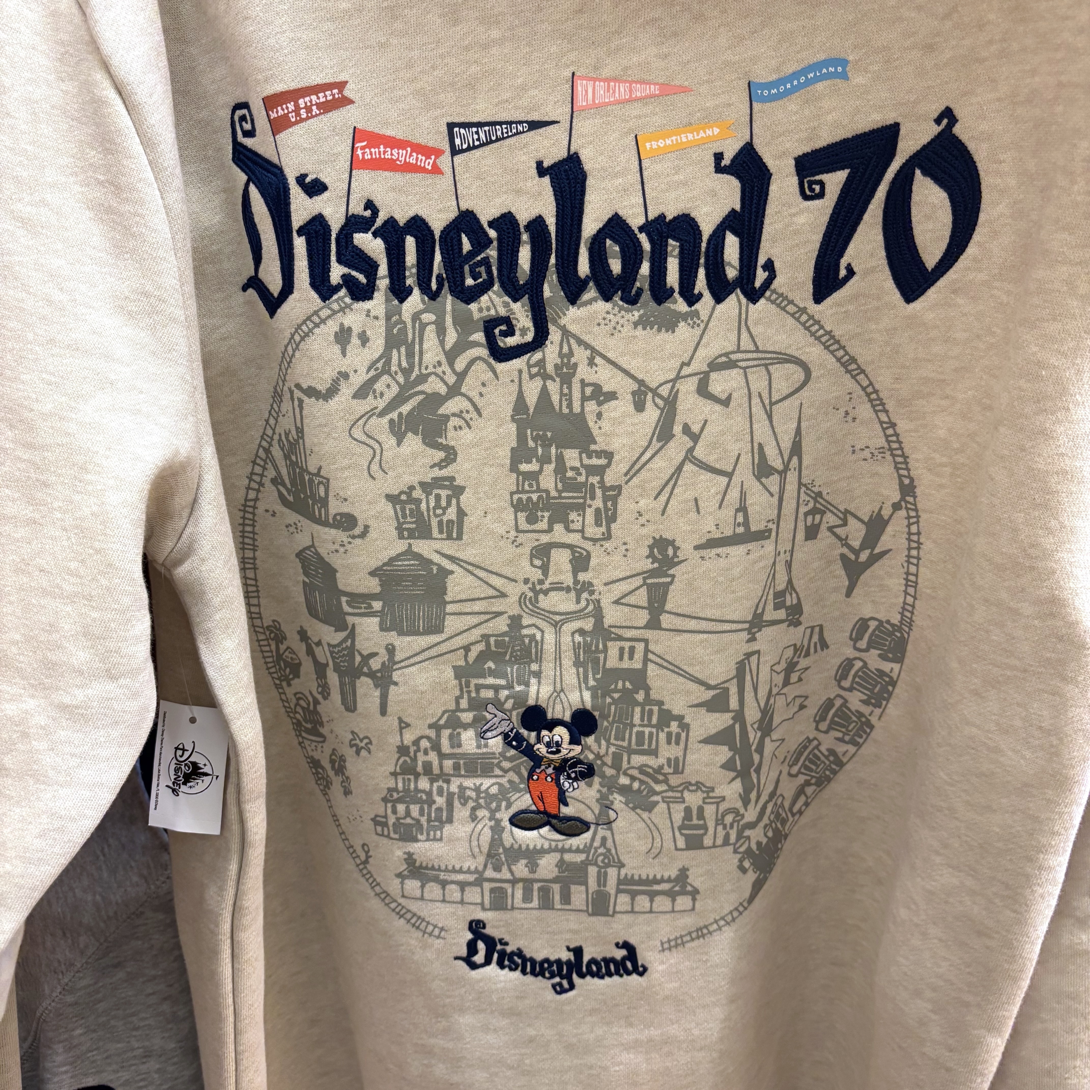☆Disneyland限定☆男女兼用 トゥモローランド パーカー ☆Disneyland☆男女兼用 70周年 パークマップ柄 パーカー