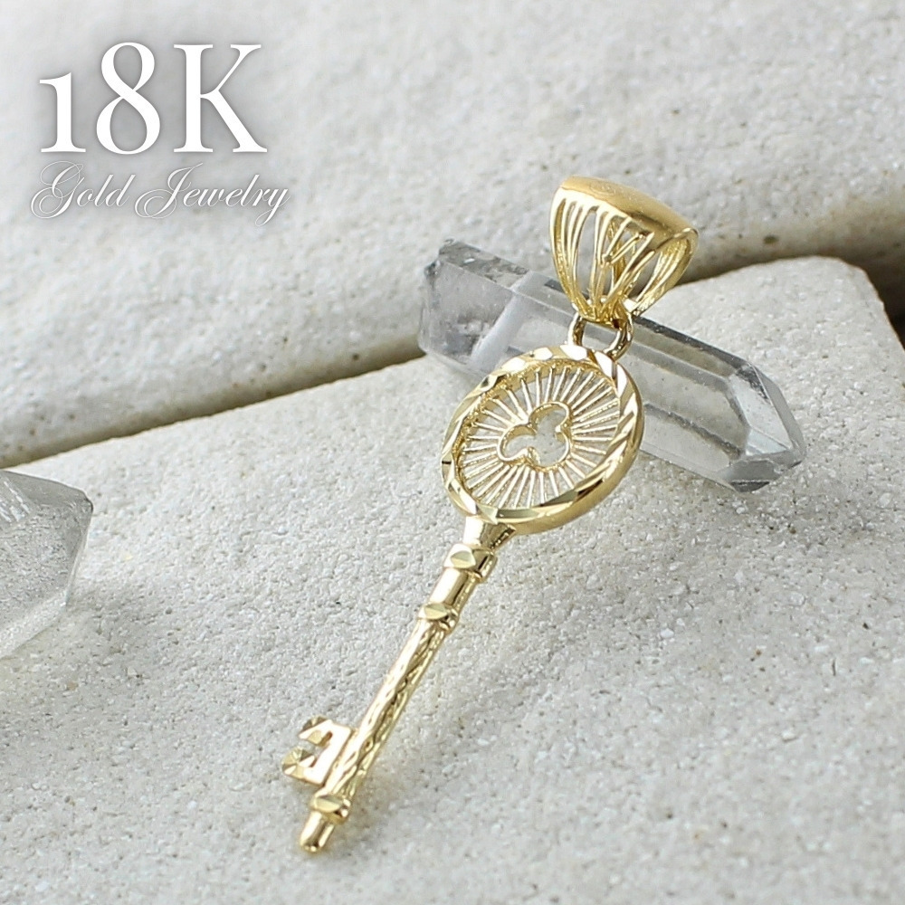 K18 18金 ゴールド ネックレストップ 鍵 かわいい ペンダント