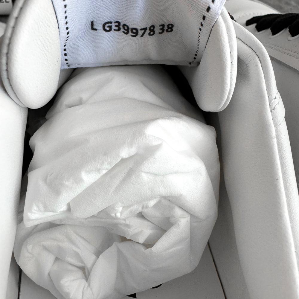 38サイズ《新品》CHANEL 24P スニーカー