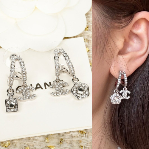 **圧倒的な存在感◆輝く耳元♪**【CHANEL】 フープ 2連 ピアス