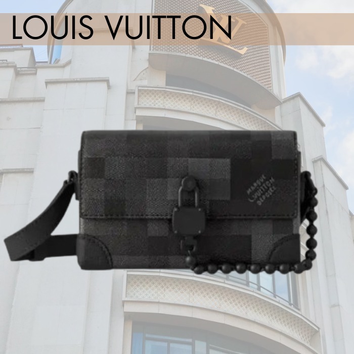 特徴的な南京錠★【Loius Vuitton】スクエア型 カバン