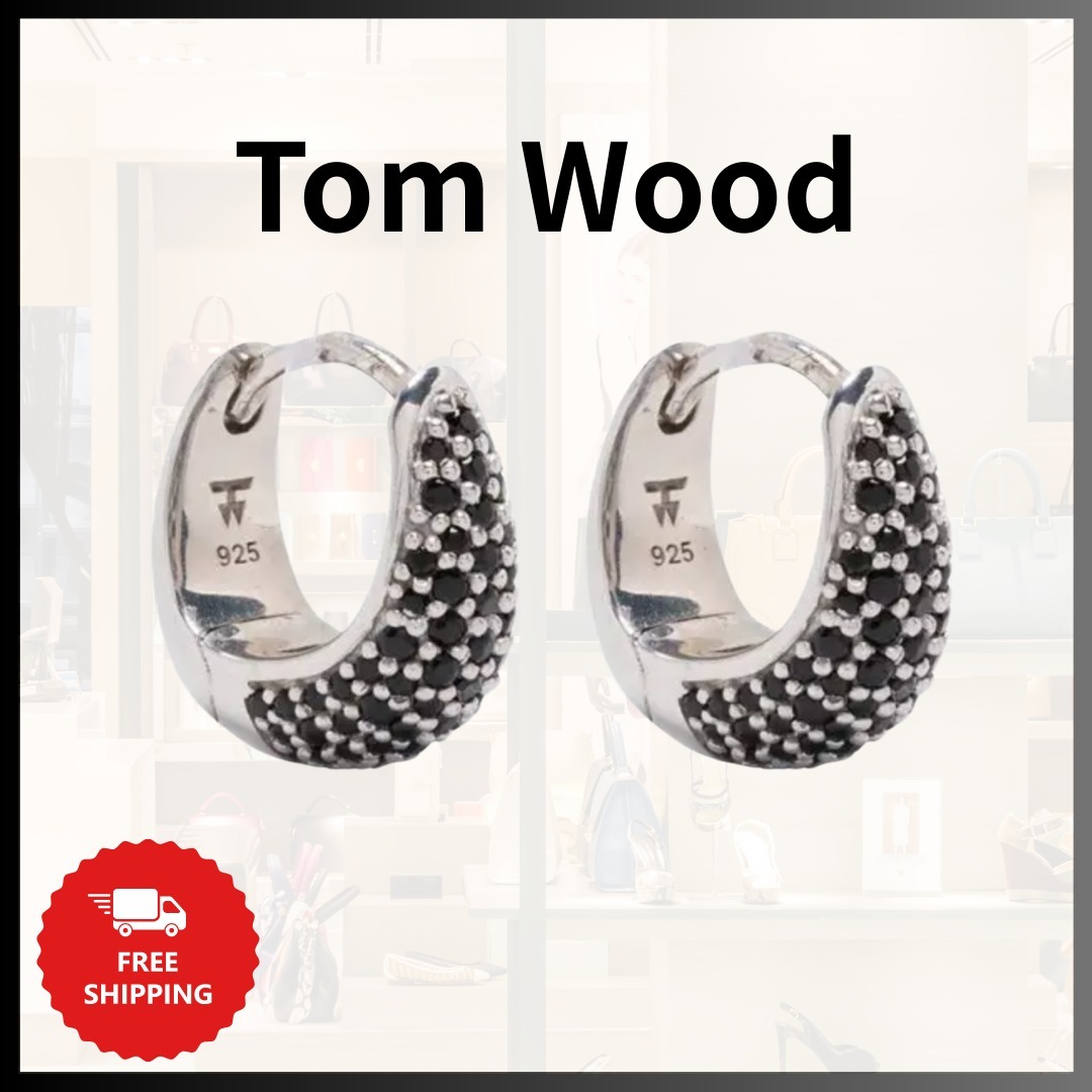 『Tom Wood』Ice Huggies Pave ピアス（両耳用）
