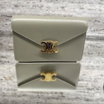 CELINE（財布 ・ グリーン・カーキ/緑色系）のフリマアイテム一覧