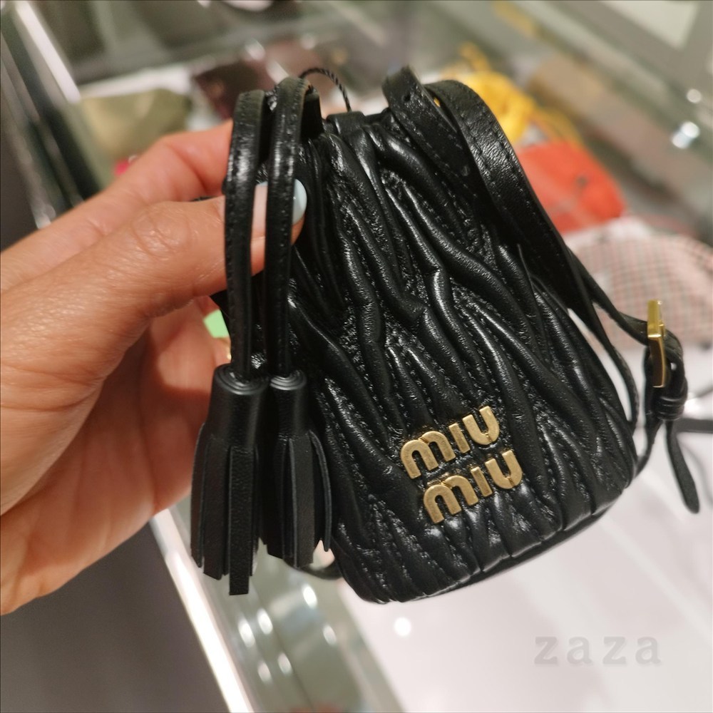 【送料込み】miu miu★SALE★5NR026