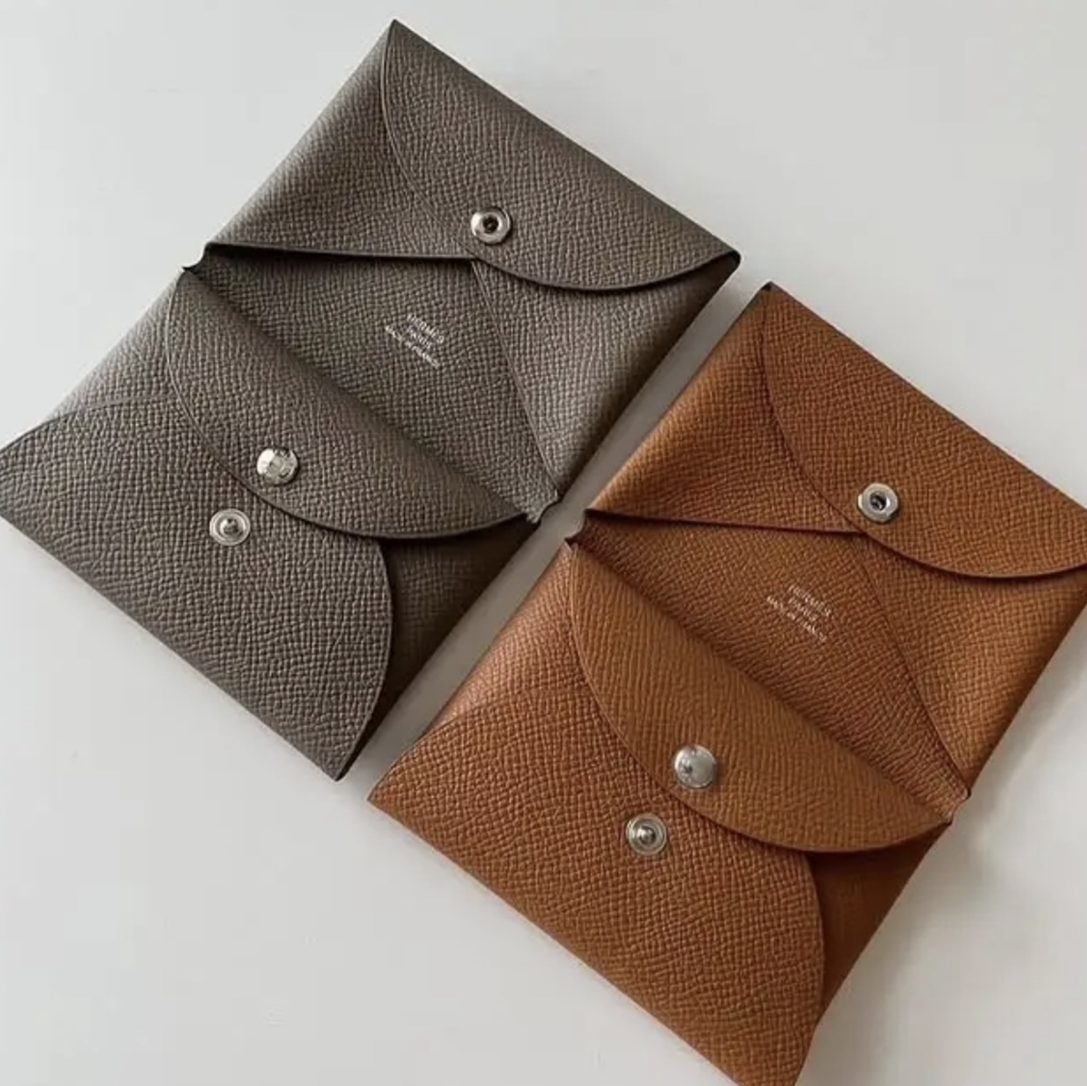 大人気の4色◆HERMES《カルヴィデュオ》コンパクトカードケース