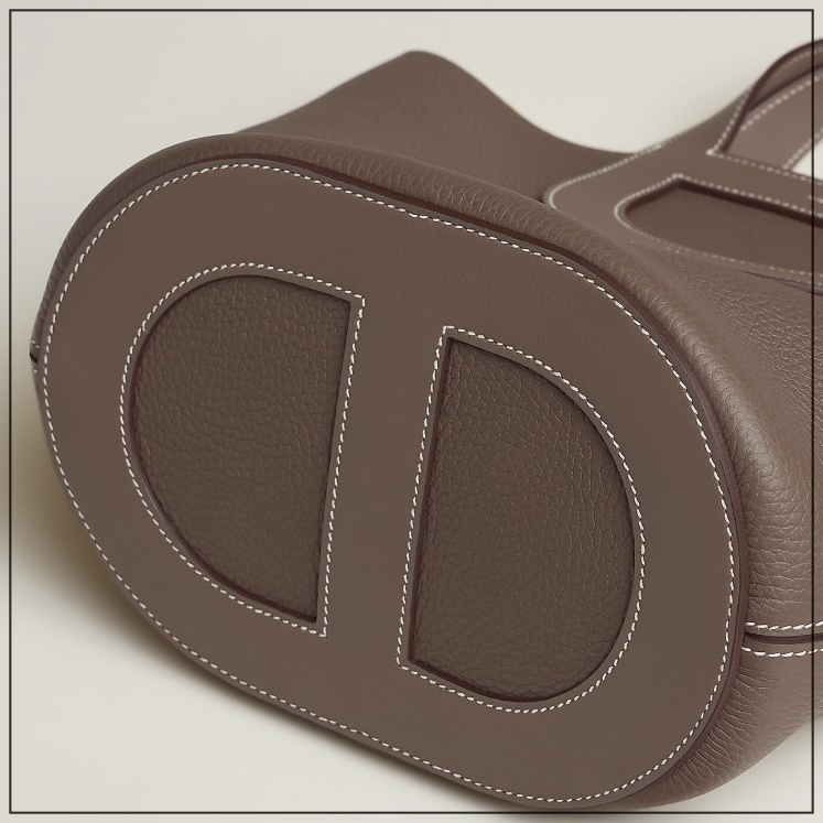 《大人気》HERMES インザループ 23 バッグ エトープ