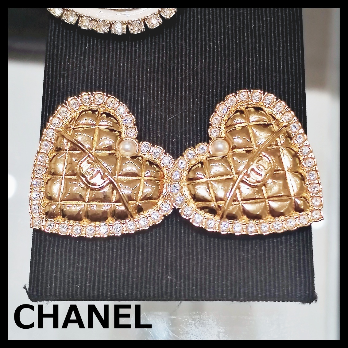 CHANEL シャネル ピアス マトラッセ ハート メタル ゴールド