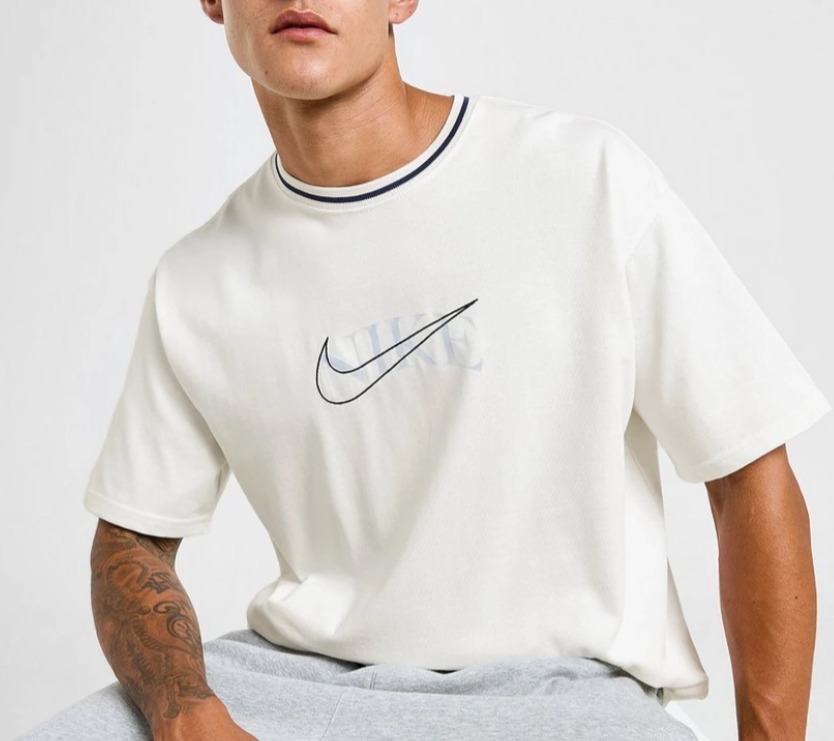 注目★NIKE Chain Stitch Tシャツ ロゴ 海外規格