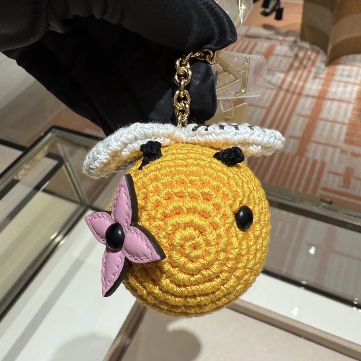 2023SS☆すぐ届く！ 【LV ルイヴィトン】 バッグチャーム 関税込