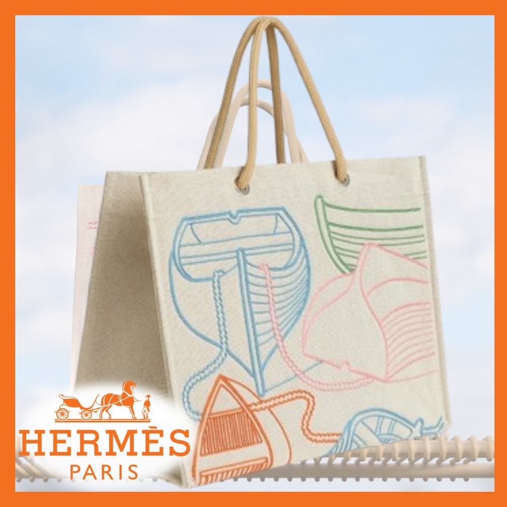 内側も可愛い♡夏持ちたい【HERMES】Thalassaビーチトート