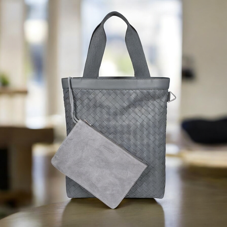 直営店☆BOTTEGA VENETA☆ INTRECCIATO ポーチ付き トートバッグ