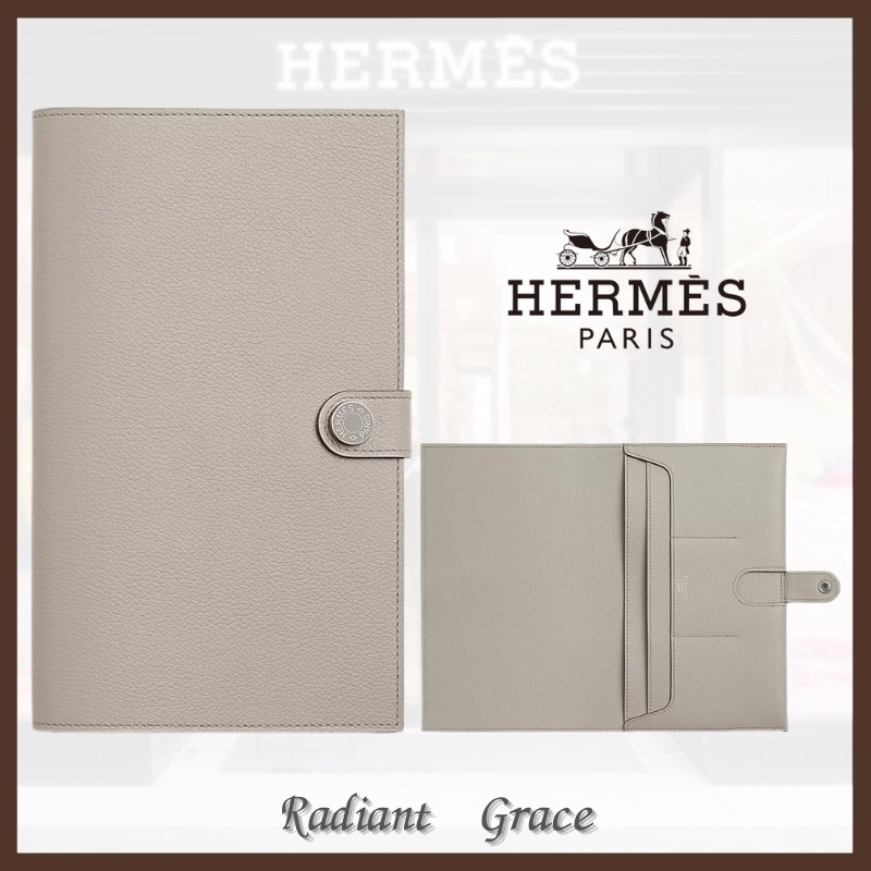 《必要なものをひとつに》HERMES R.M.S ロングウォレット