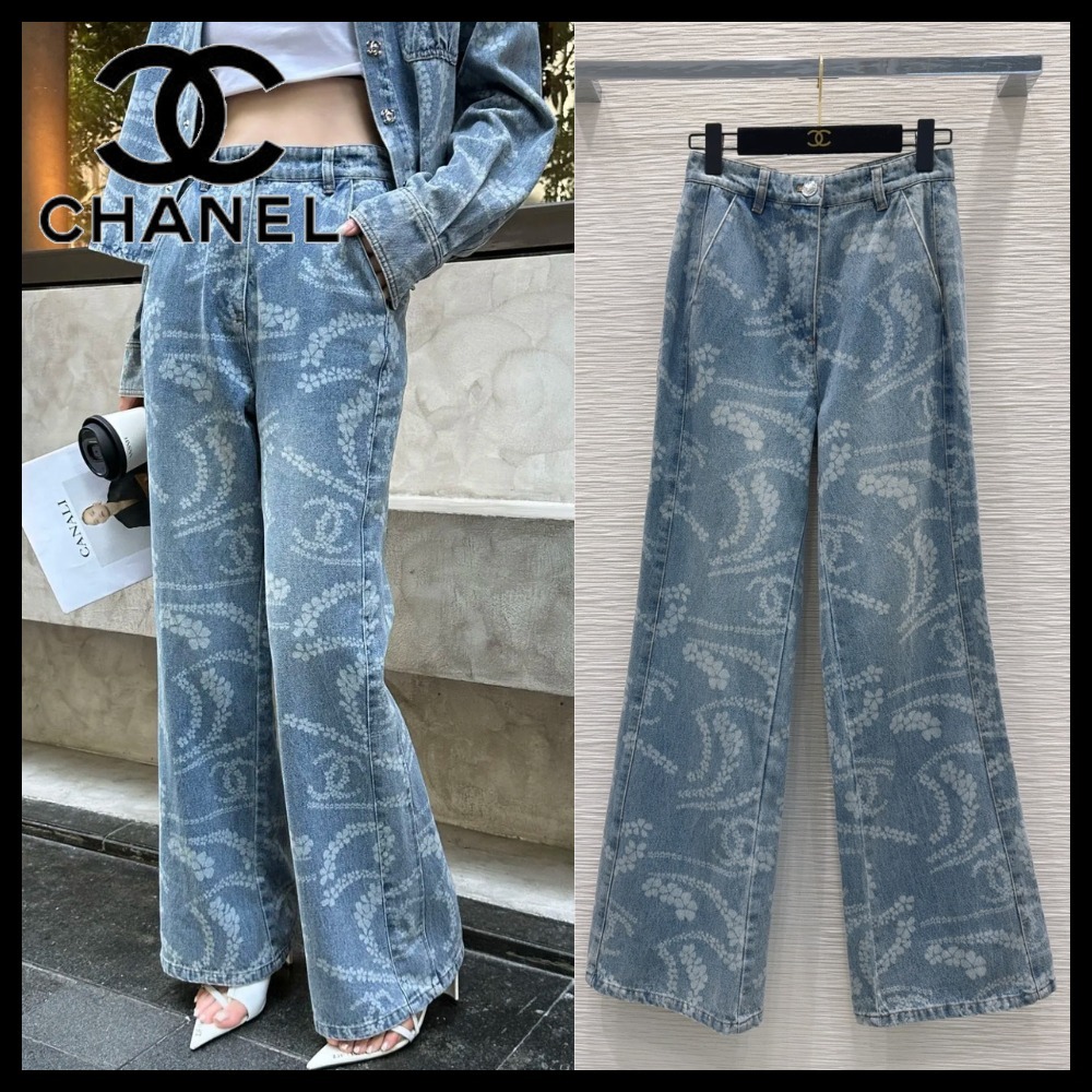 【CCロゴが目を惹くデニム】CHANEL ジーンズ ココビーチ