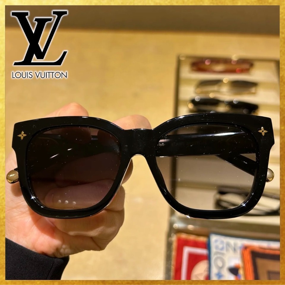 この夏のおしゃれアイテム♪【Louis Vuitton】サングラス