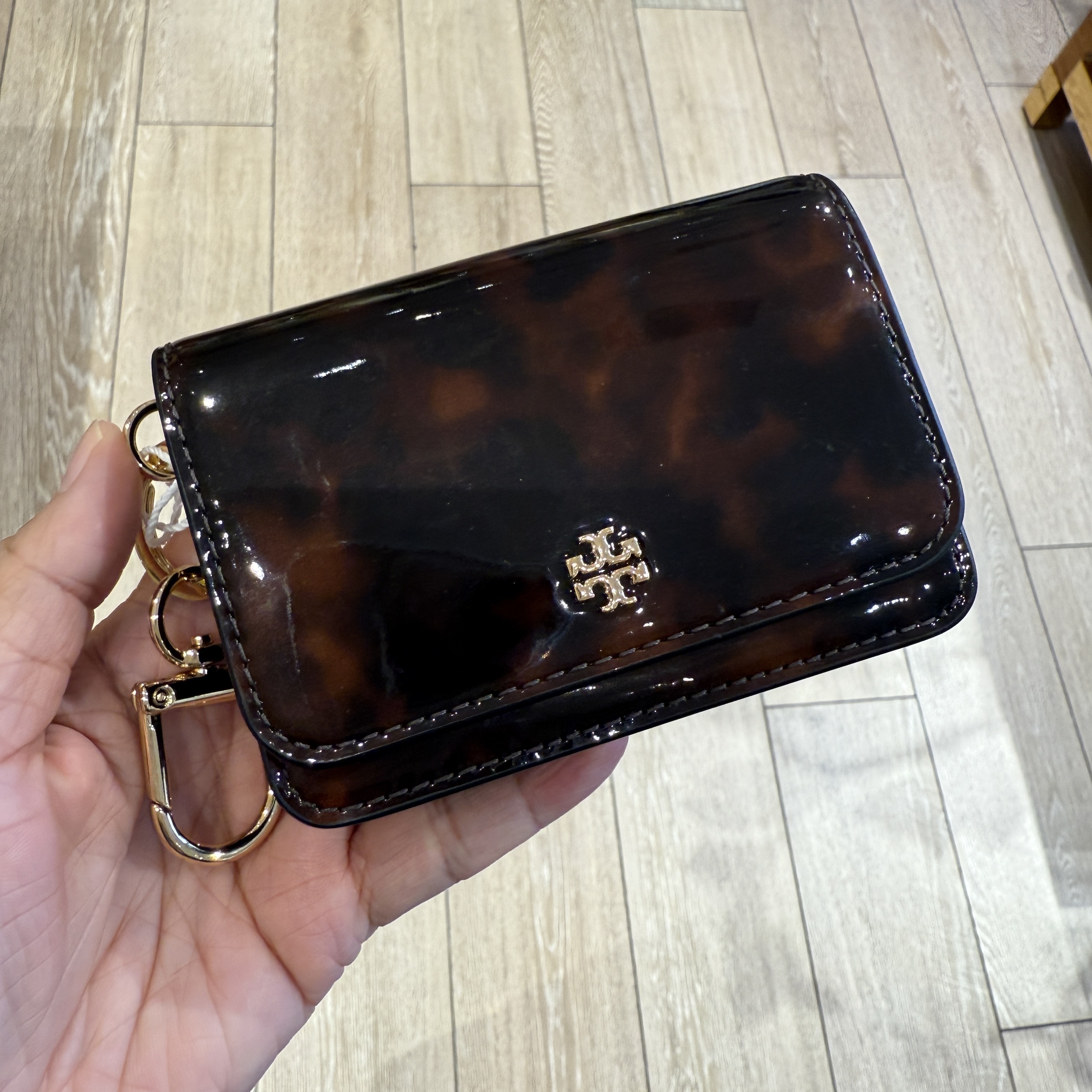 Tory Burch Emerson Tortoise Flap Card Case 171592 リング付き