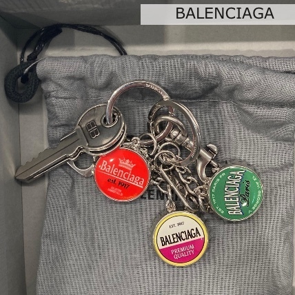 25AW BALENCIAGA BOTTLE CAPS キーリング チャーム ロゴ
