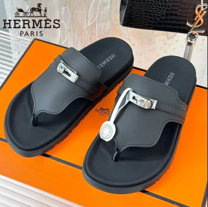 毎日履きたい♪【HERMES】Empire サンダル