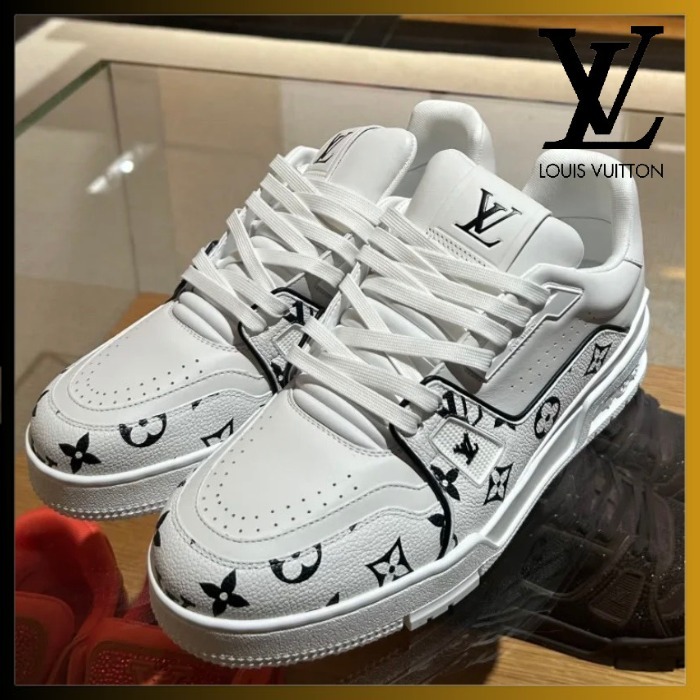 【ホワイト&ブラック】Louis Vuitton スニーカー LVトレーナー
