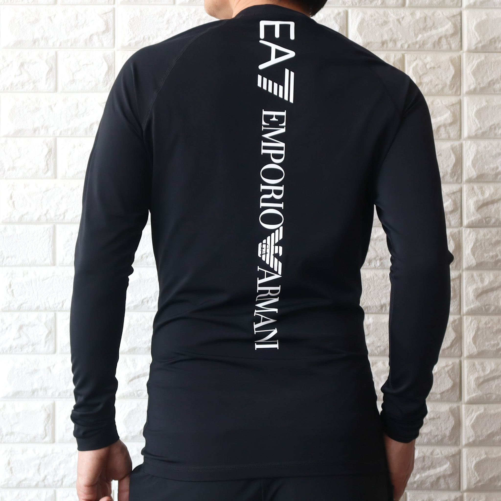 EA7 EMPORIO ARMANI ロゴ 長袖 Tシャツ ロンT ラッシュガード