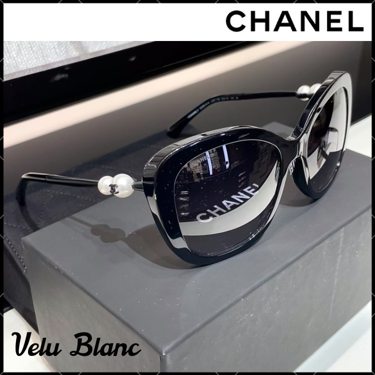 パールが彩る眼差し【CHANEL】ブラックフレーム サングラス