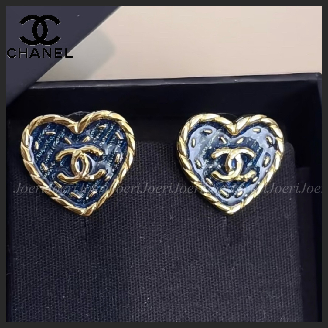 【キュートなハート型♪】 CHANEL ピアス