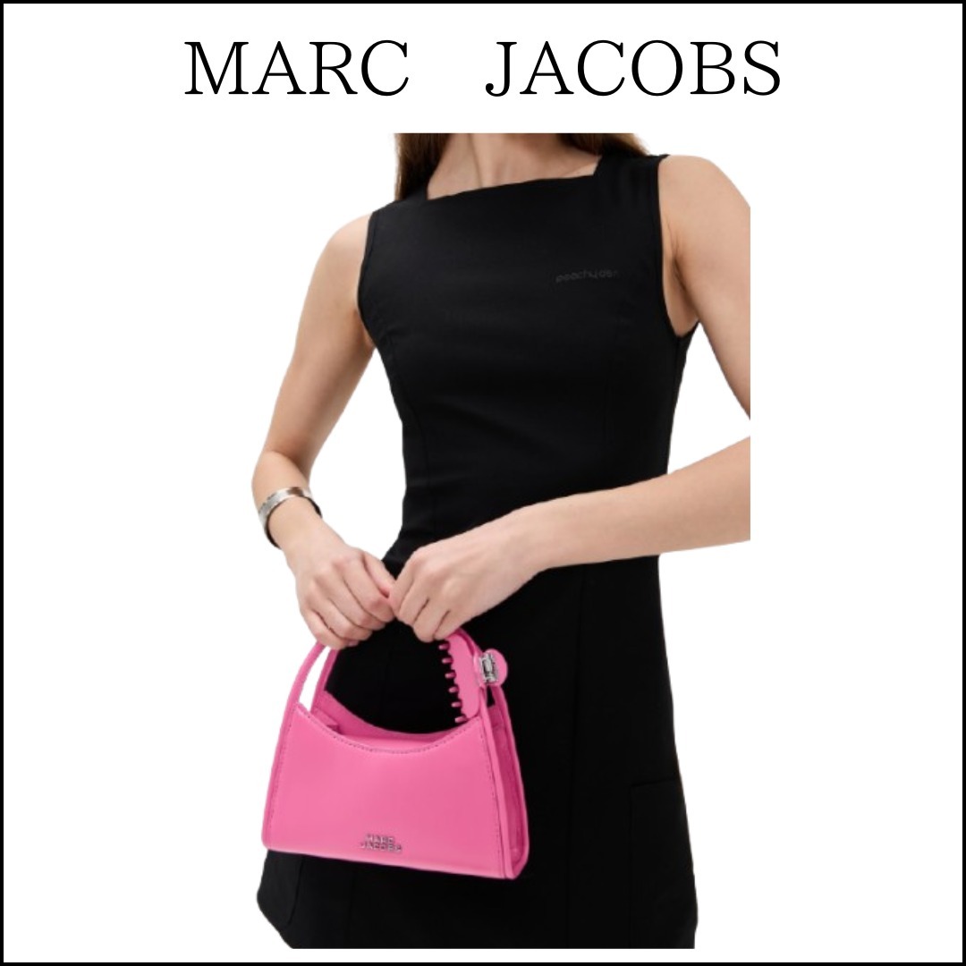 《MARC JACOBS》クロスボディバッグ ハンドバッグ レザー ロゴ