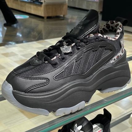 【adidas】オズガイア レオパード ☆かわいいパーツ付き♪ レオパード(ヒョウ柄) adidas Ozgaia(アディダス オズガイア