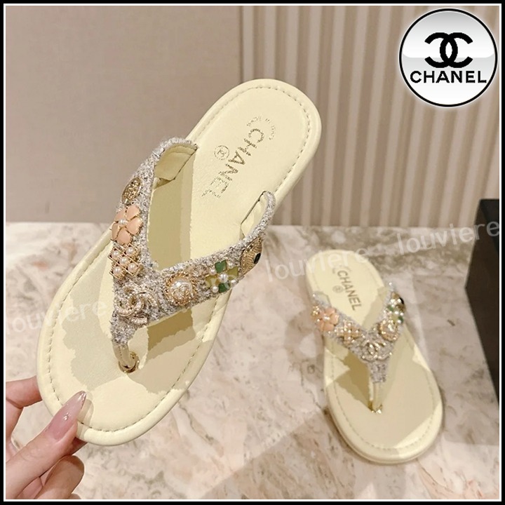 【ビジューが可愛い】CHANEL 25SSP LOOK49 ビーチサンダル