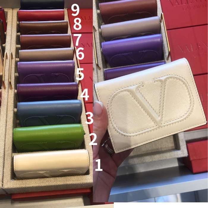 新品★Valentino★二つ折り財布 ウォレット